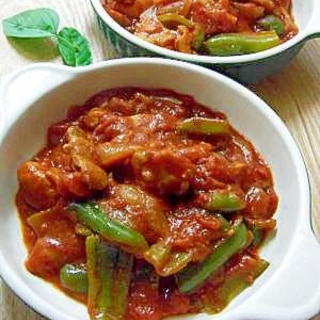 鶏のトマトカレー煮込♪